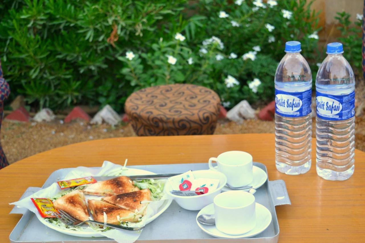 Hotel Kavi Palace Dzsaiszalmer Kültér fotó