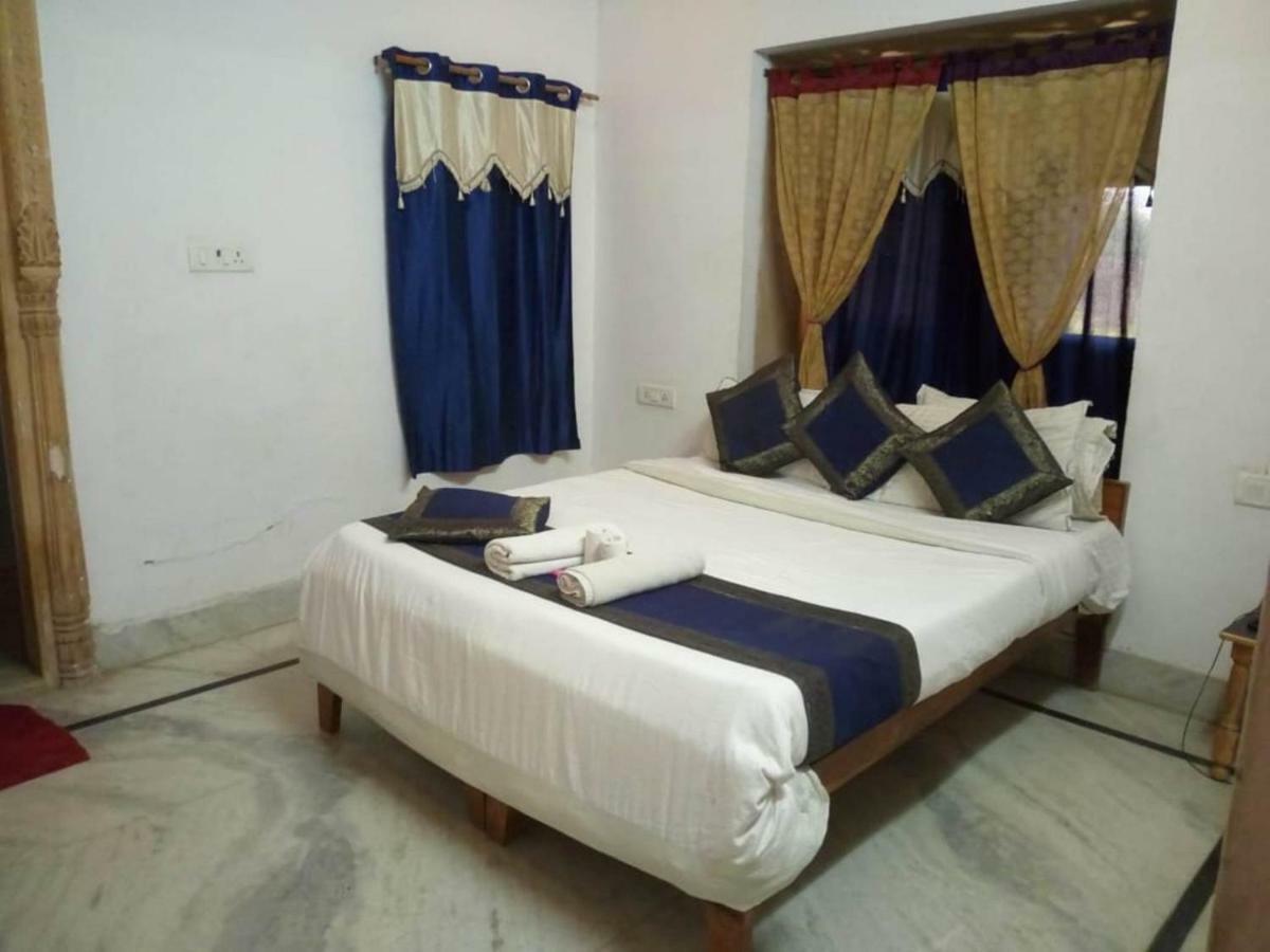 Hotel Kavi Palace Dzsaiszalmer Kültér fotó