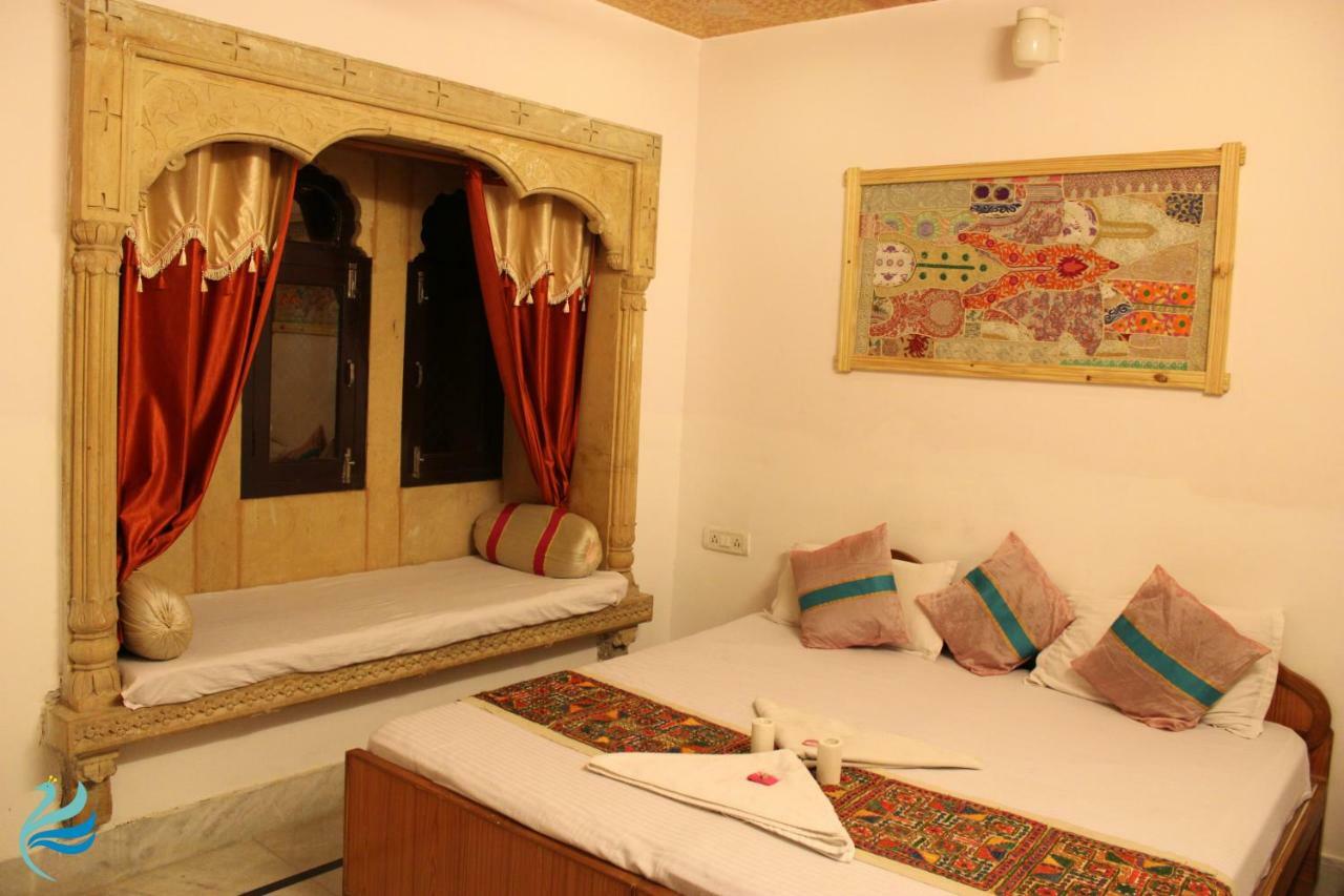 Hotel Kavi Palace Dzsaiszalmer Kültér fotó