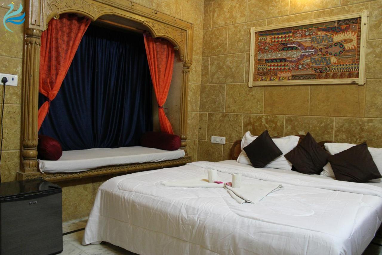 Hotel Kavi Palace Dzsaiszalmer Kültér fotó